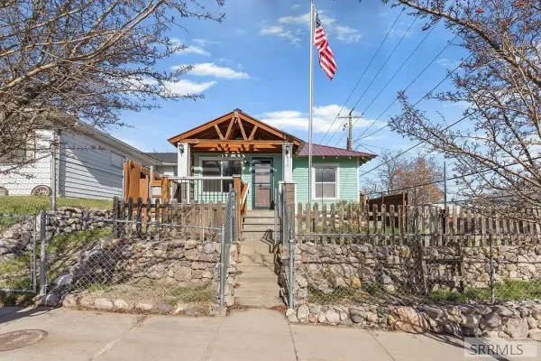 c7dc014f25718efb9af7c00e04f8453b-cc_ft_1152